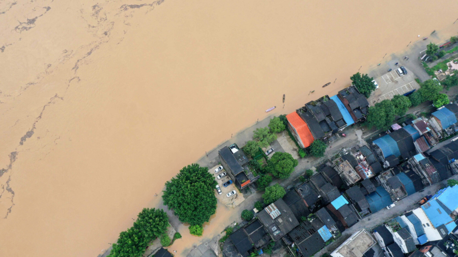China Media Cover Idyllic Images Amid Floods