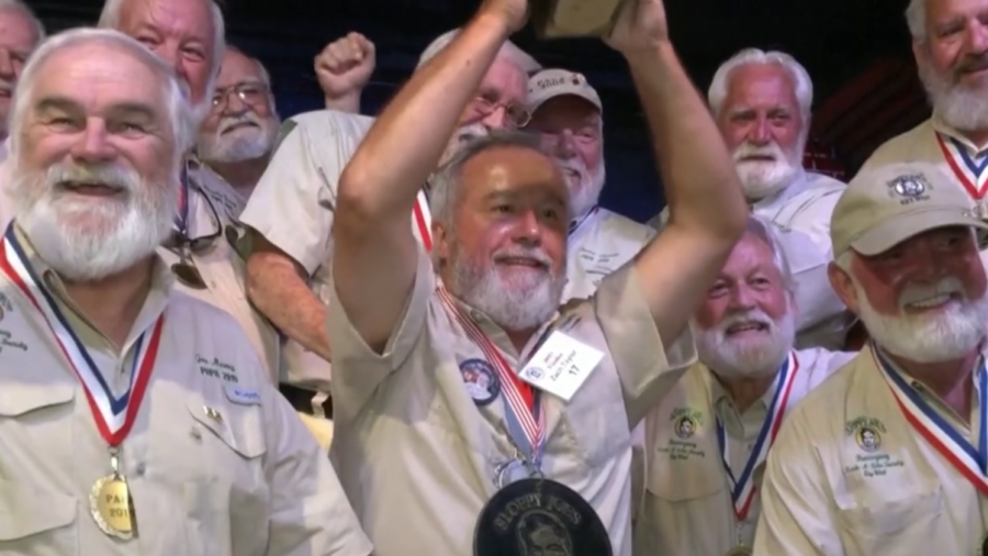 Georgian Wins Hemingway Contest