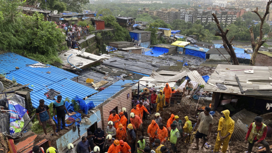 Landslides Kill 20 After Monsoon Rains in India’s Mumbai