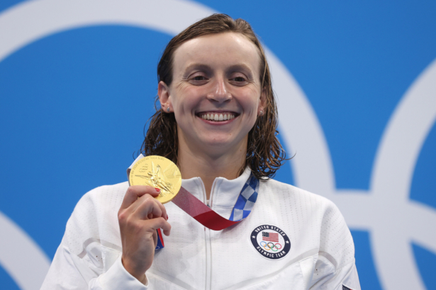 Gold medalist Katie Ledecky of Team United States poses during the medal ceremony for the Women’s 800m Freestyle Final at the Tokyo 2020 Olympics at Tokyo Aquatics Centre in Tokyo, Japan, on July 31, 2021. (Clive Rose/Getty Images)