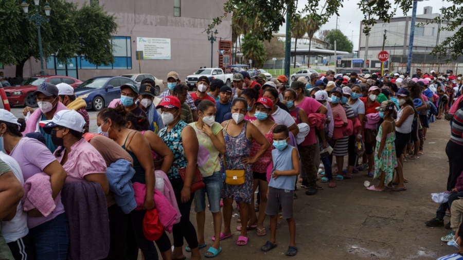 Biden Administration Proposes Opening Migration Processing Centers in Latin America