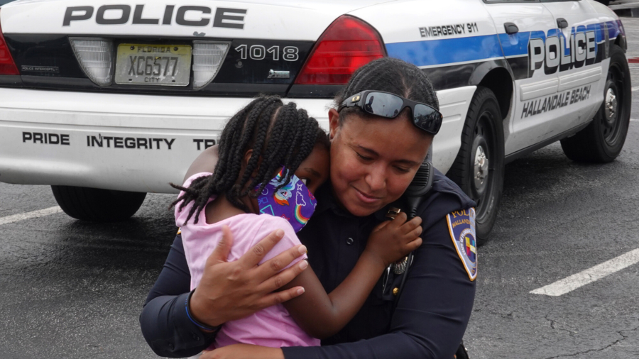 Connecting Police With Community