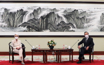 US–China Talks End in Tension