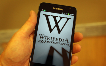 Co-Founder Accuses Wikipedia of Deep Bias