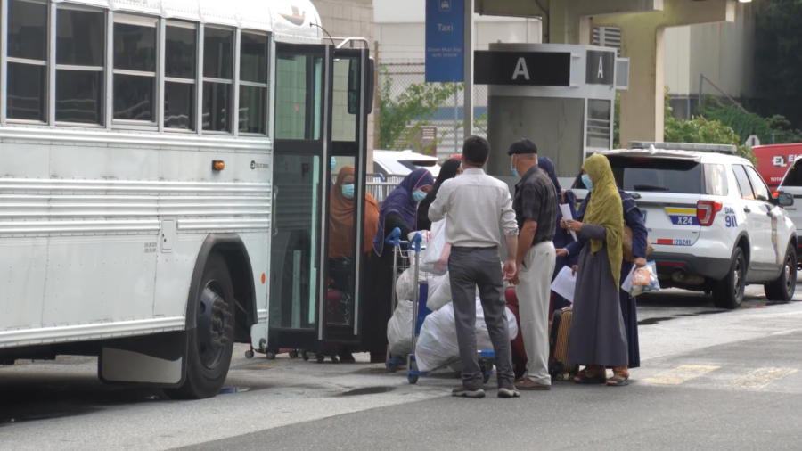 Afghan Evacuees Arrive in Pennsylvania