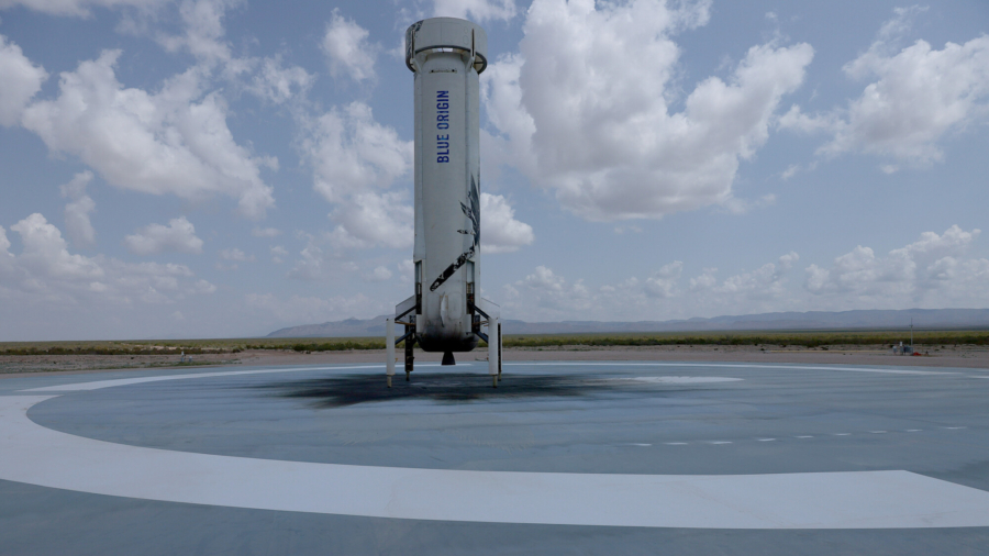 Blue Origin Sues US Government Over SpaceX Lunar Lander Contract