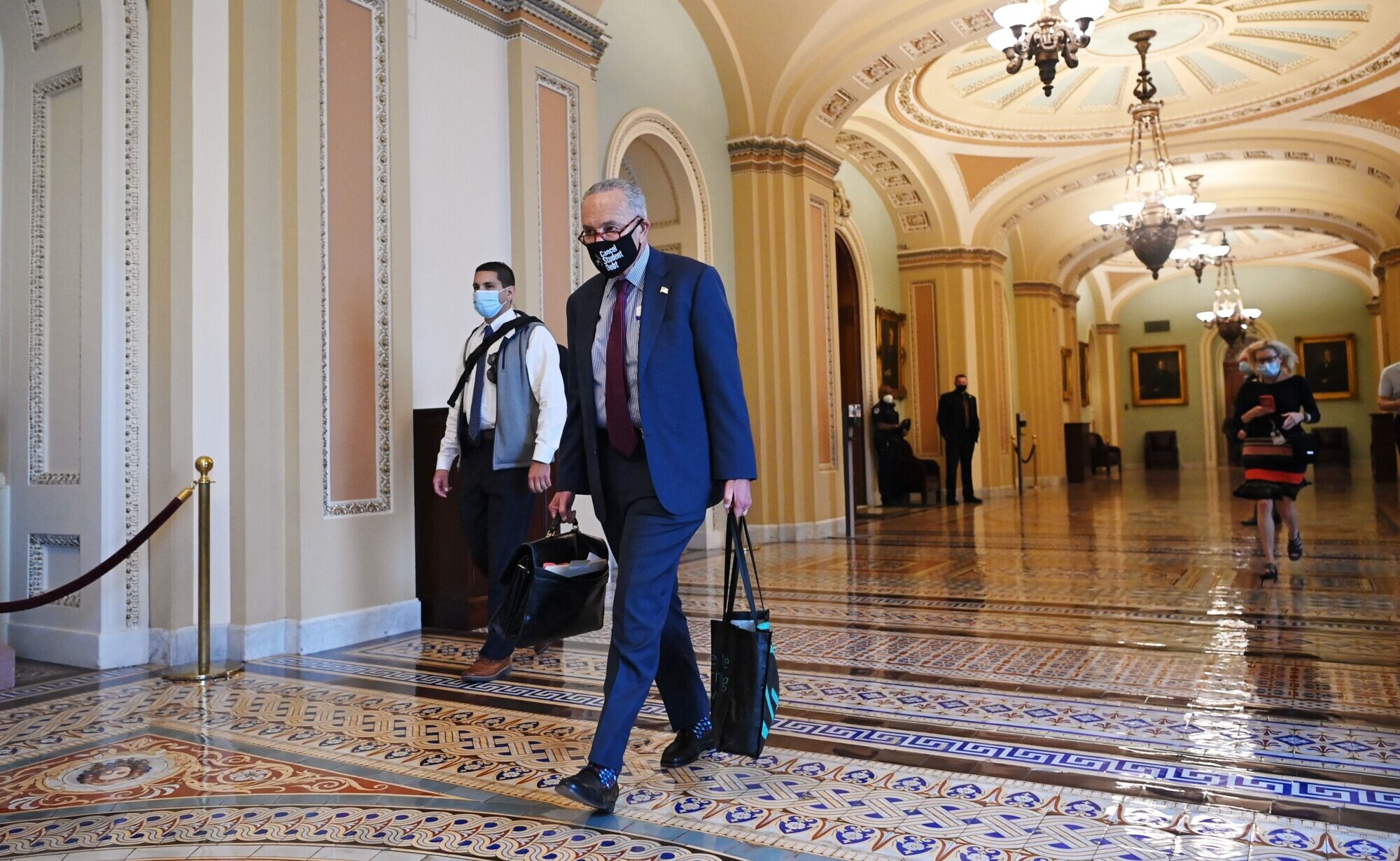 Senate Advances to Wrap Up $1 Trillion Bipartisan Infrastructure Bill