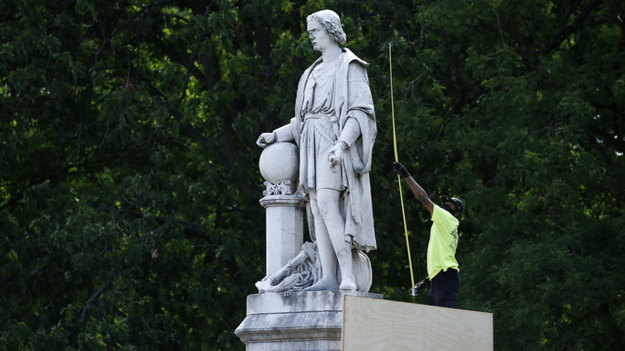 Judge Rules Columbus Statue in Philadelphia Can Remain