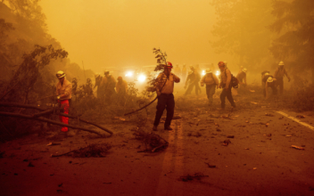 8 Missing as Massive Dixie Fire Rages in Northern California