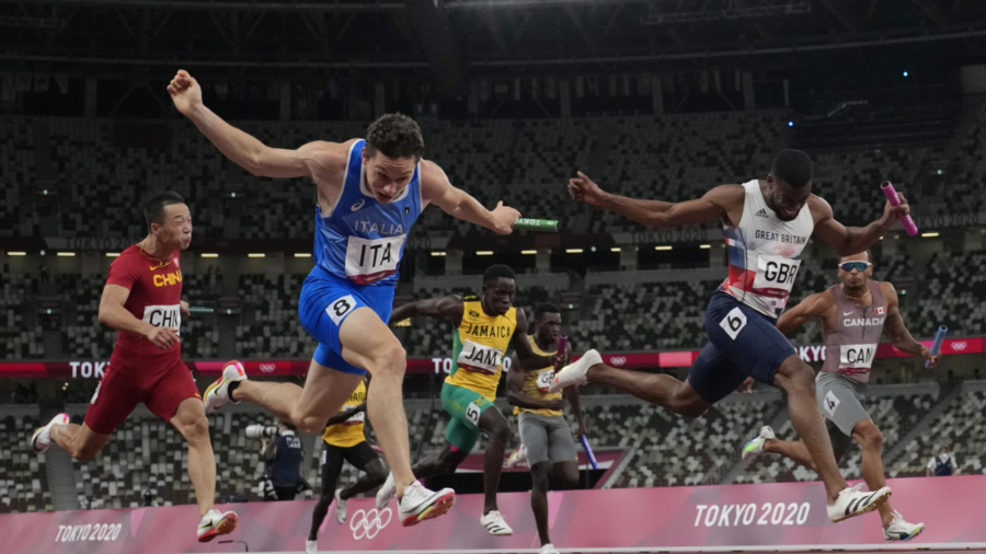 ‘Four Ferraris’: Italy Race to Shock 4×100 Gold at Olympics