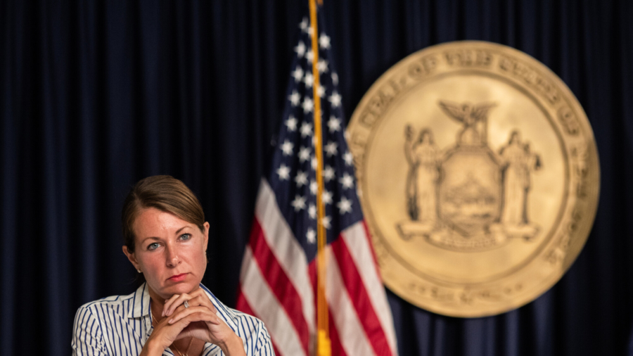 Top Cuomo Aide Resigns After Attorney General Report