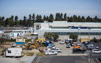 Silicon Valley Transport Demolishes Building