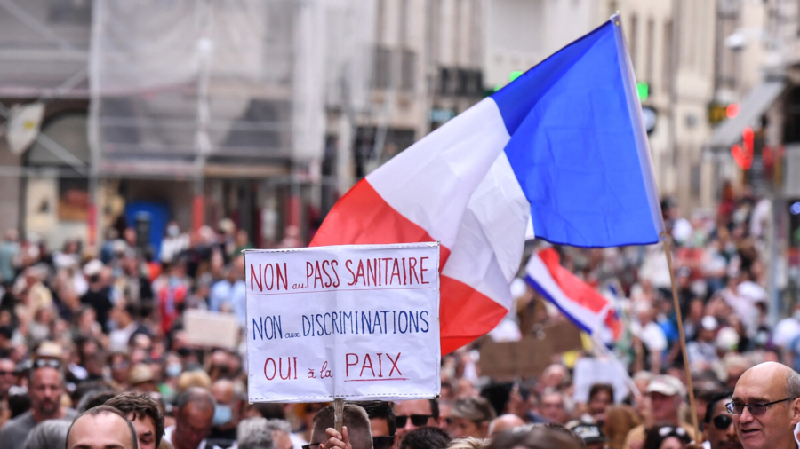 Army Officer: The French People Are Awakening