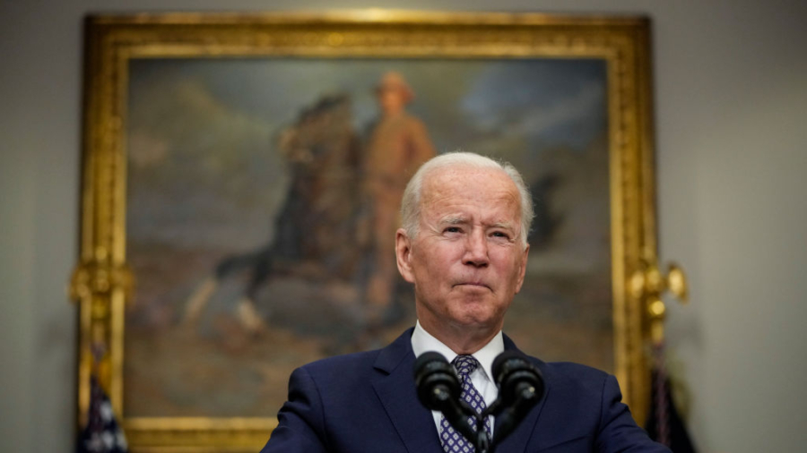 Evacuation Ramps Up as Biden Keeps Aug. 31 Deadline