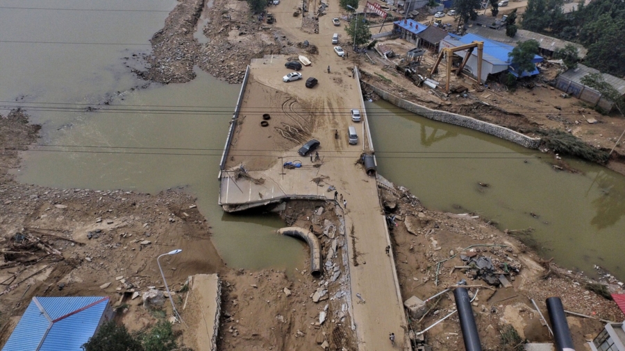 China: Families Drown in Floods Overnight