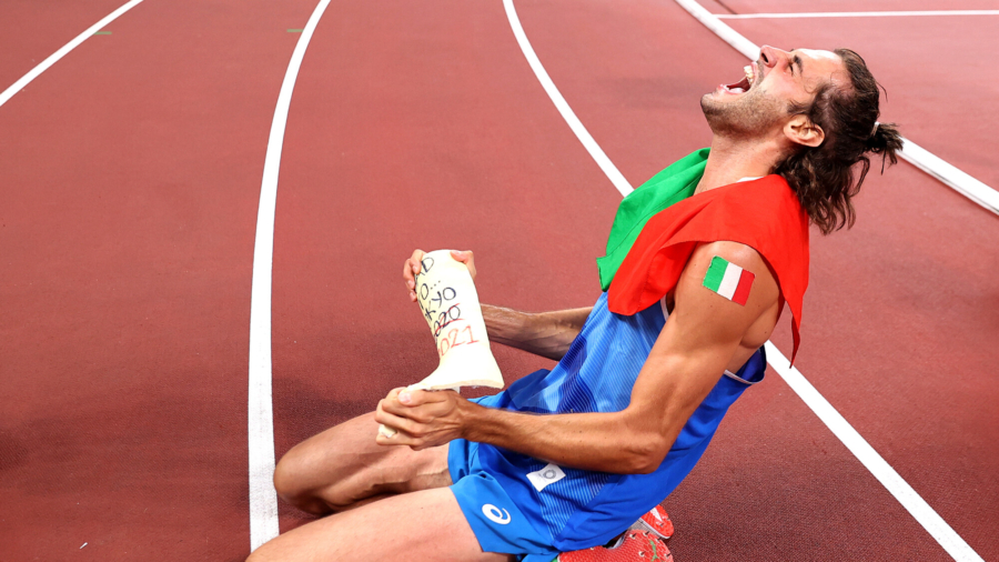 Italian Medalist Lives Up to Olympic Spirit
