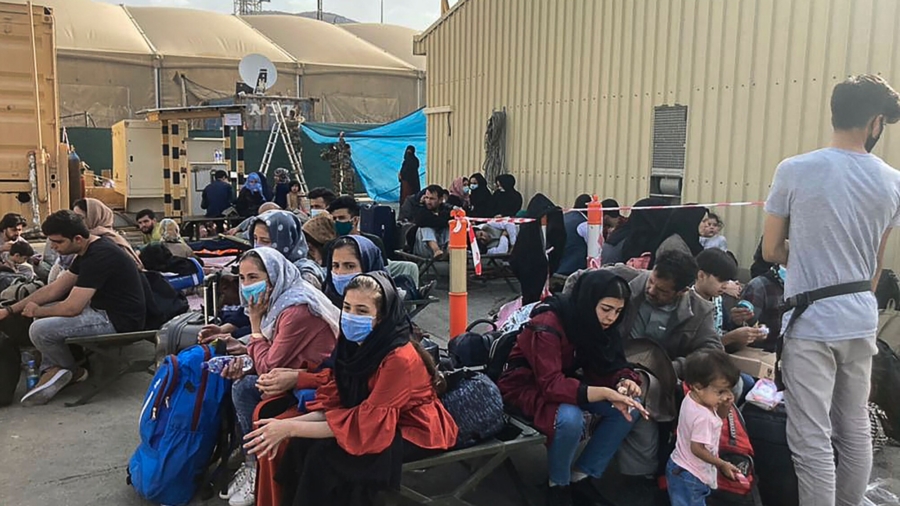 Chaos at Afghan Independence Day Celebrations