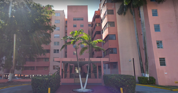 An eight-story condo at 5050 NW 7th Street in Miami, Fla., in January 2019. (Google Maps/Screenshot via NTD)