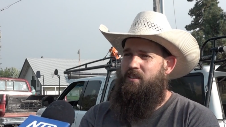 Locals Stay in Town During Dixie Fire
