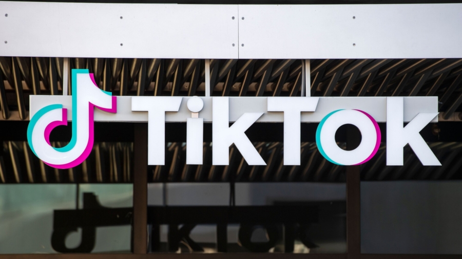 TikTok Overtakes Facebook as Most Downloaded App