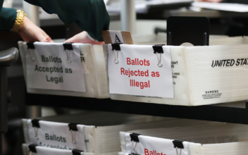 Facts Matter (Jan. 19): Judge Overturns Florida Election, Cites ‘Illegal’ Votes; Council Member Ousted and Replaced