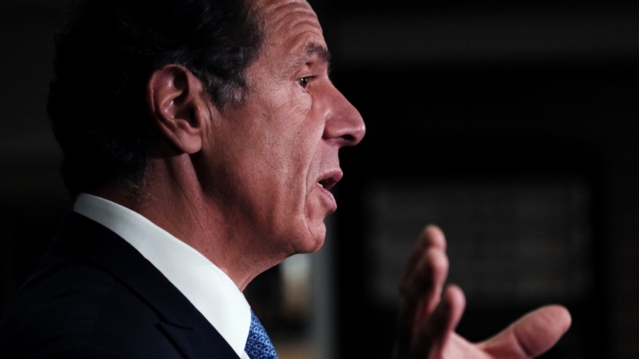 Public Reacts to Investigation on Governor Cuomo