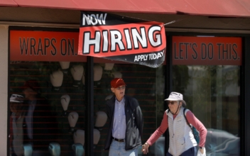 American Employers Added 943,000 Jobs in July