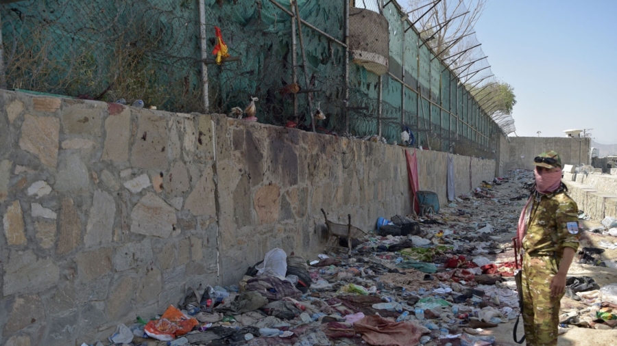 Biden Is Responsible for Decisions That Led to Kabul Airport Suicide Bombing: Investigator