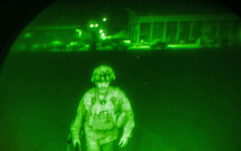 Pentagon Posts Photo of Last Soldier Leaving Afghanistan
