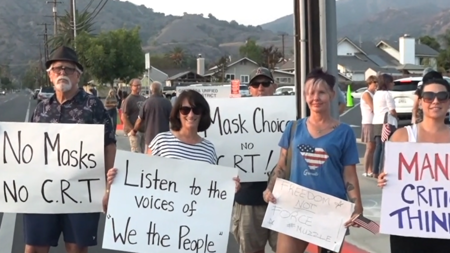 Los Angeles Parents Hold Rally Against Mask Mandates