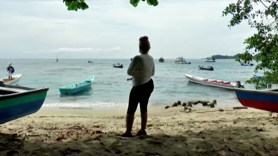 Migrant Mother Seeks to Meet Son in US