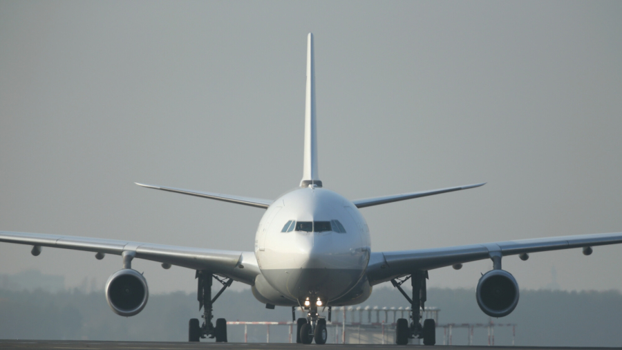 Strength Athletes Pull World’s Largest Plane