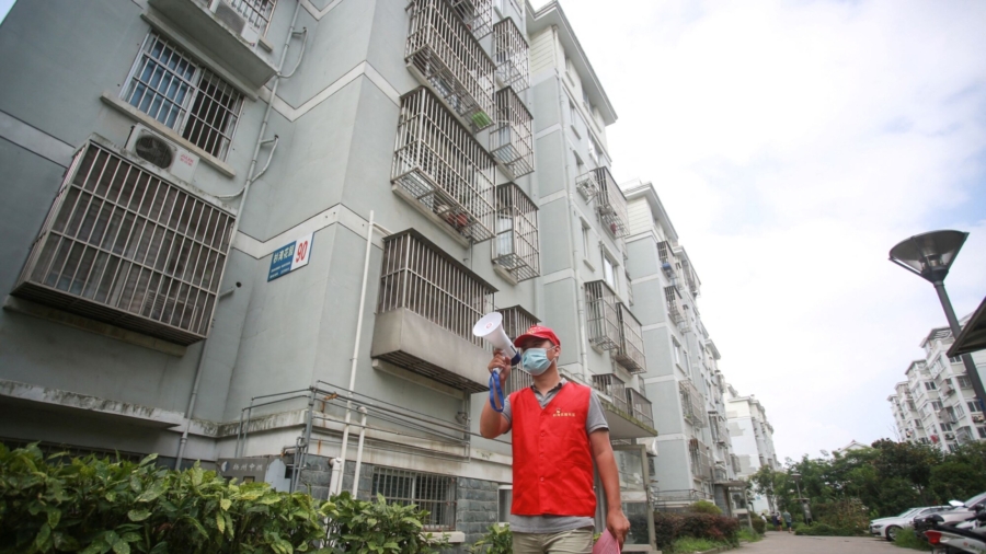 China Uses Surveillance Devices to Enforce Lockdown