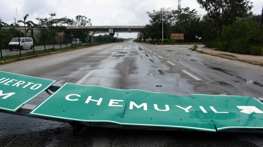Tropical Storm Grace Pummels Mexico With Heavy Rain