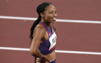 American Felix Sets New Women’s Olympics Medal Record