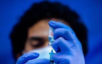 Rutgers University Sued Over Vaccine Mandate