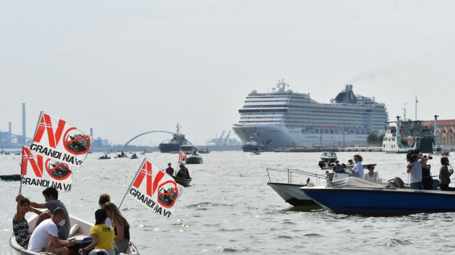 Venice Bans Cruise Ships From Historic Canal