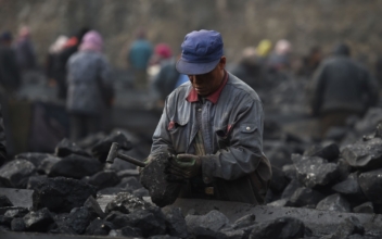 China Greenlights Billion-Dollar Coal Mines