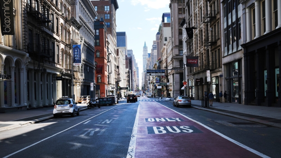 Around 50 Percent of NYC Workers Thinking About Leaving