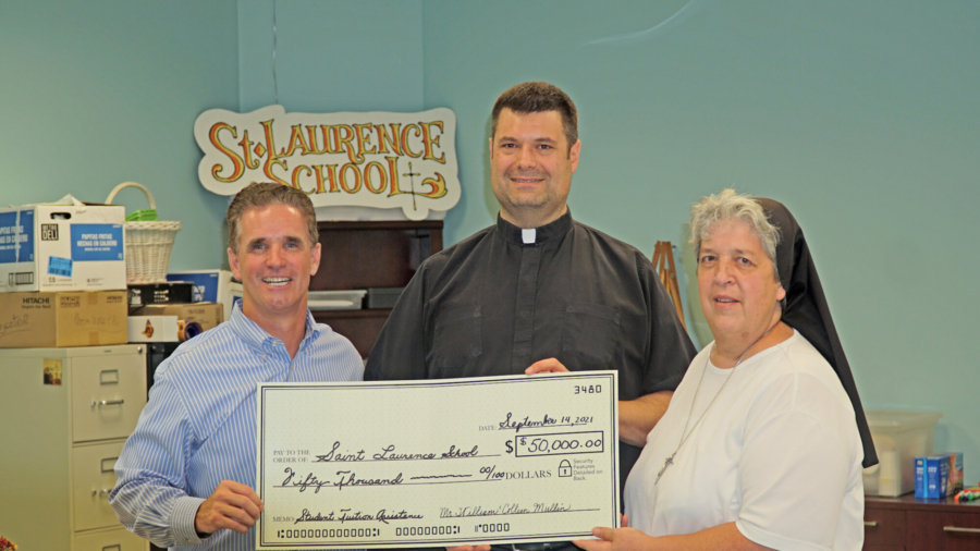 Alumni Donate $200,000 to Expand School Choice