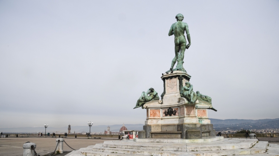 Piazzale Michelangelo Undergoes Restoration