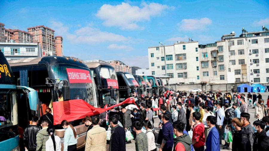 China's Excessive Intervention on Economy Will Hurt Jobs and Consumers: Expert