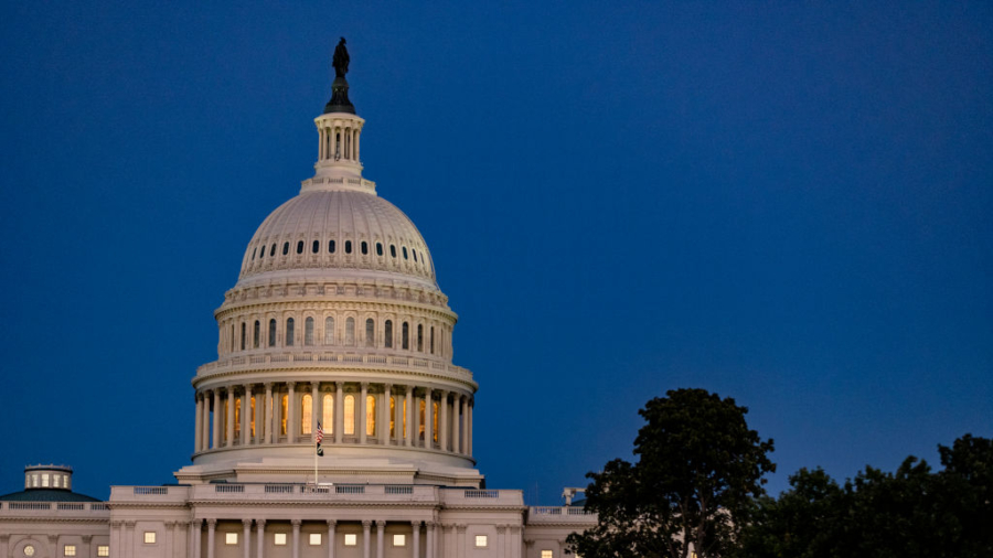 Senate Votes to Temporarily Raise Debt Ceiling, House to Vote Tuesday