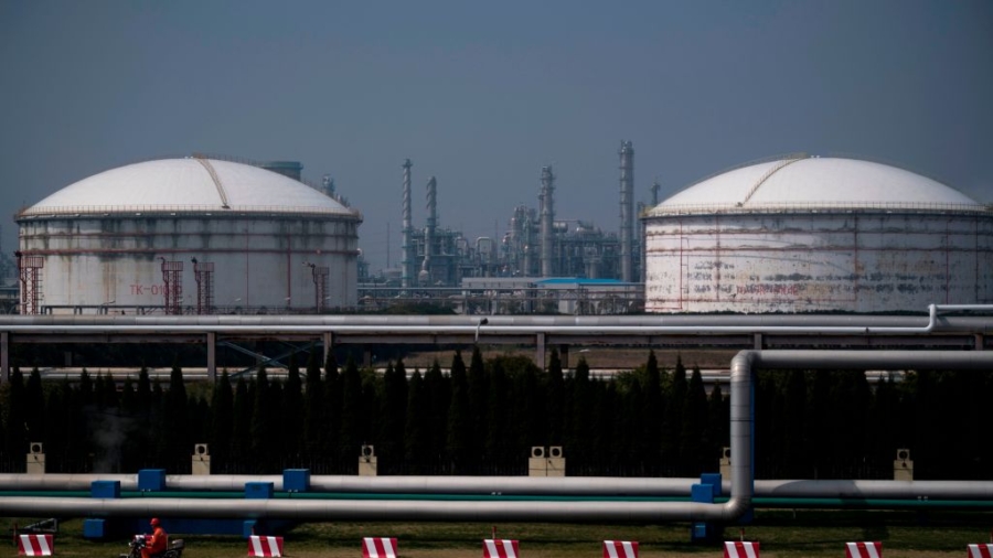 Russian Oil Exports to China Soar to Record Highs