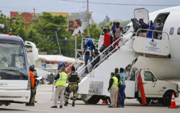 Biden Admin Starts Deportation Flights Back to Haiti as Illegal Immigrant Crisis Brews in Texas