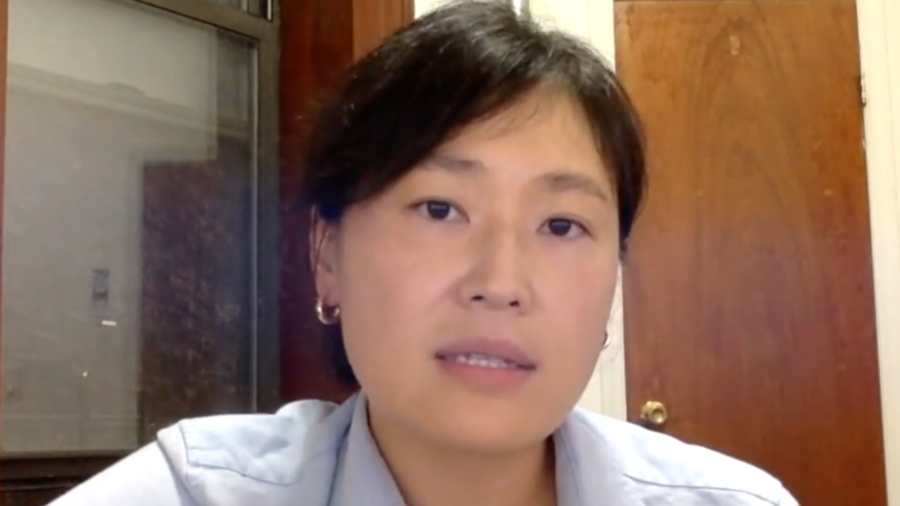 Woman Who Went Viral Over Subway Ads Speaks Up