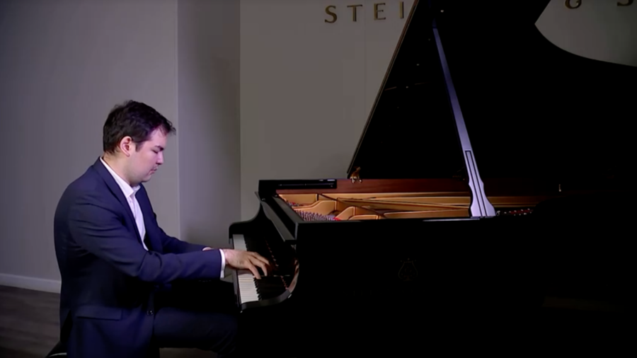 Kazakh Pianist Wins Leeds Competition