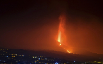 Scientists: Spanish Volcano Has Entered ‘Low Activity’ Phase