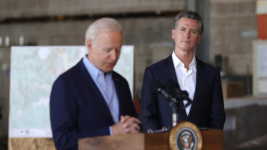 Biden Surveys West Coast Wildfire Damage, Promotes Spending Plan