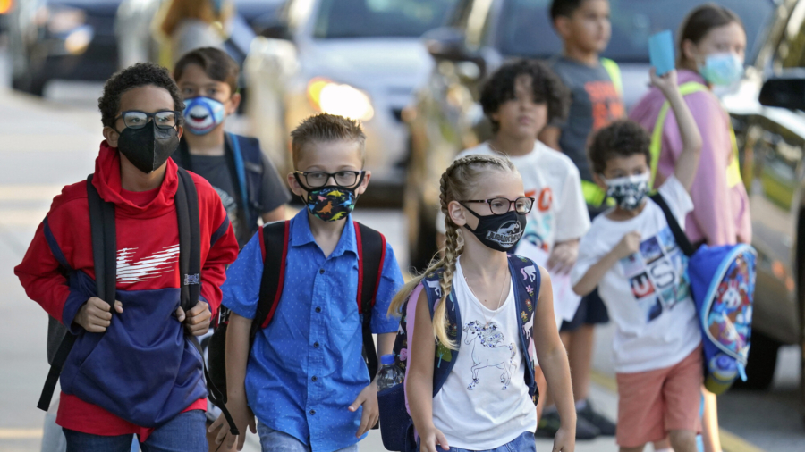 Judge Sides With Florida Ban on School Mask Mandates